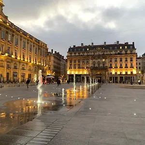 Du Vieux Appartement
