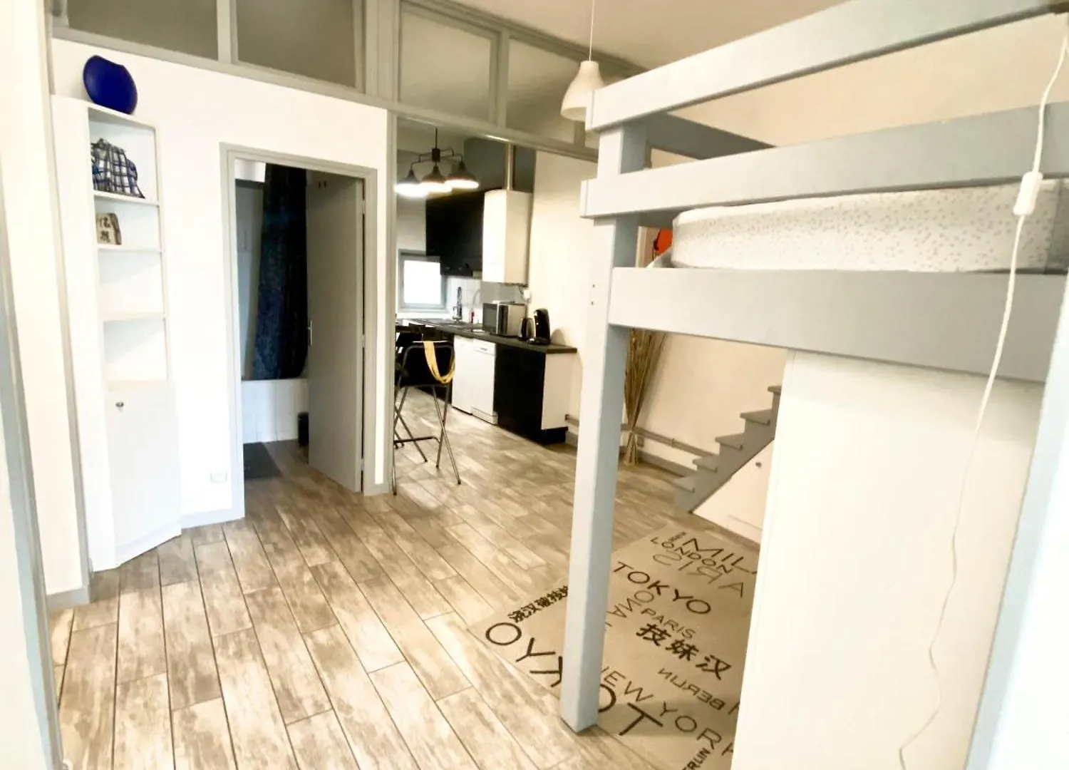 Appartement Chez Mo à Lyon 0*,